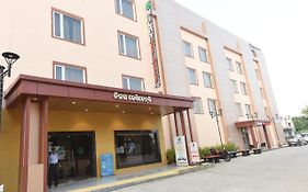 Hotel Nilay Residency